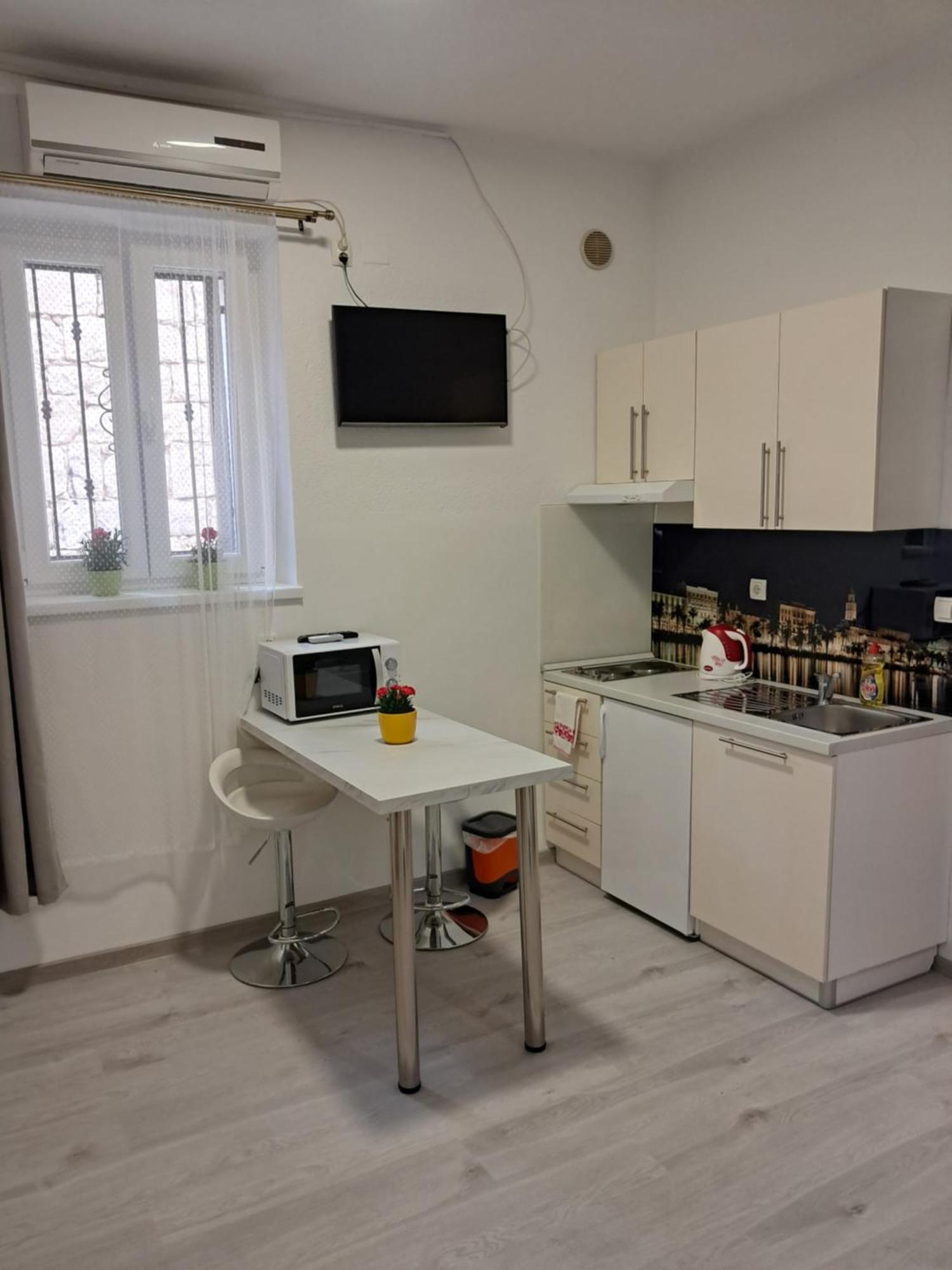 Summer Bay Apartments Σπλιτ Εξωτερικό φωτογραφία