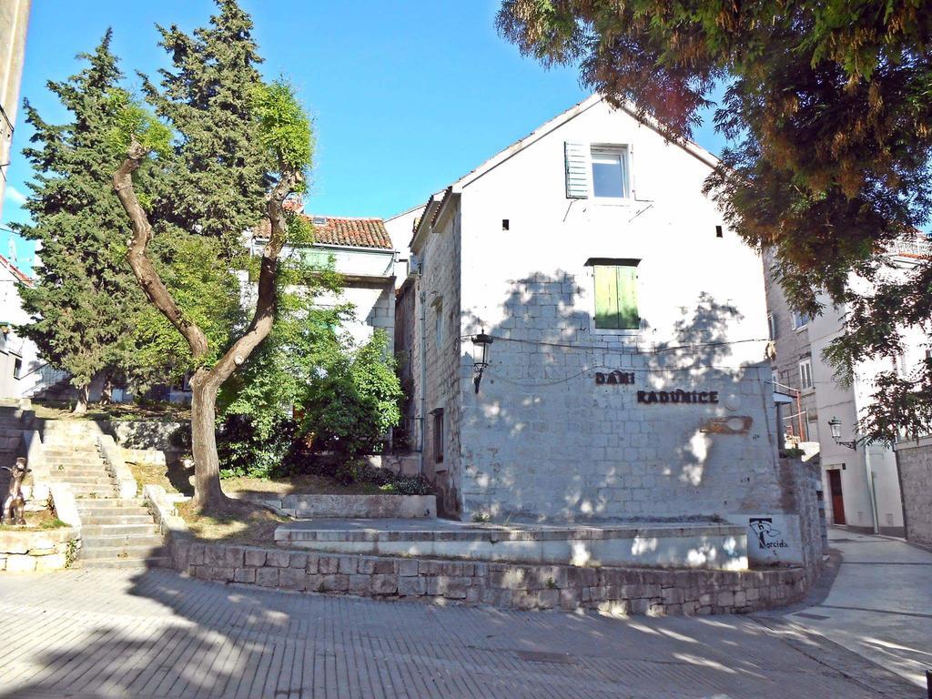 Summer Bay Apartments Σπλιτ Εξωτερικό φωτογραφία