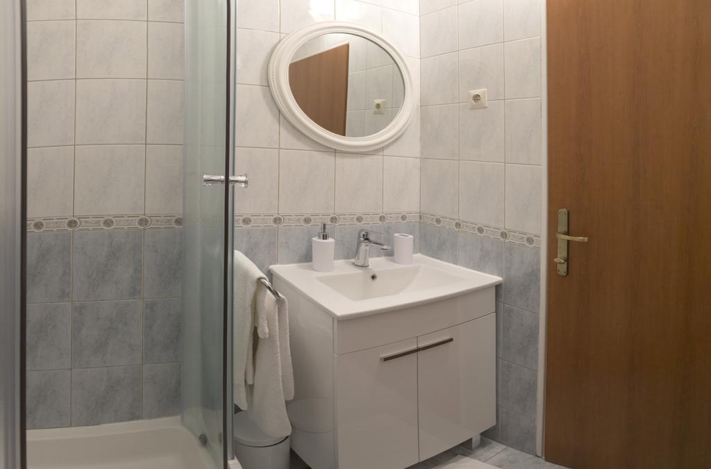 Summer Bay Apartments Σπλιτ Εξωτερικό φωτογραφία