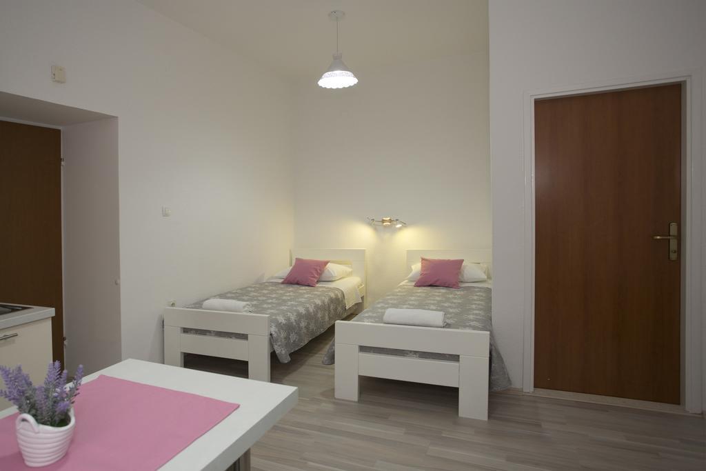 Summer Bay Apartments Σπλιτ Εξωτερικό φωτογραφία